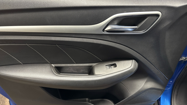 Nac MG Zs 1.0T GDi Exclusive 5dr DCT Petrol Hatchback